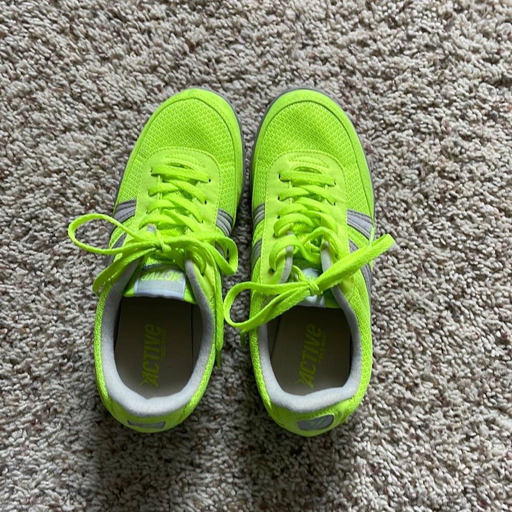 Active Sneaker